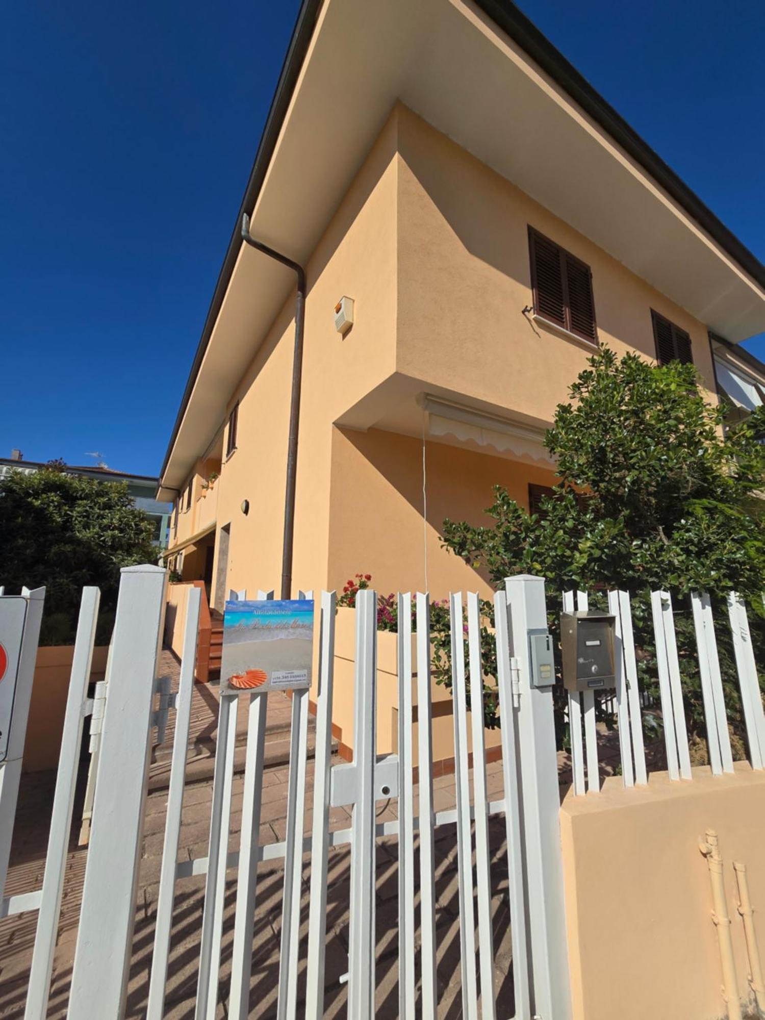 La Perla Del Mare Nuovissimo Affittacamere Alghero Exteriör bild